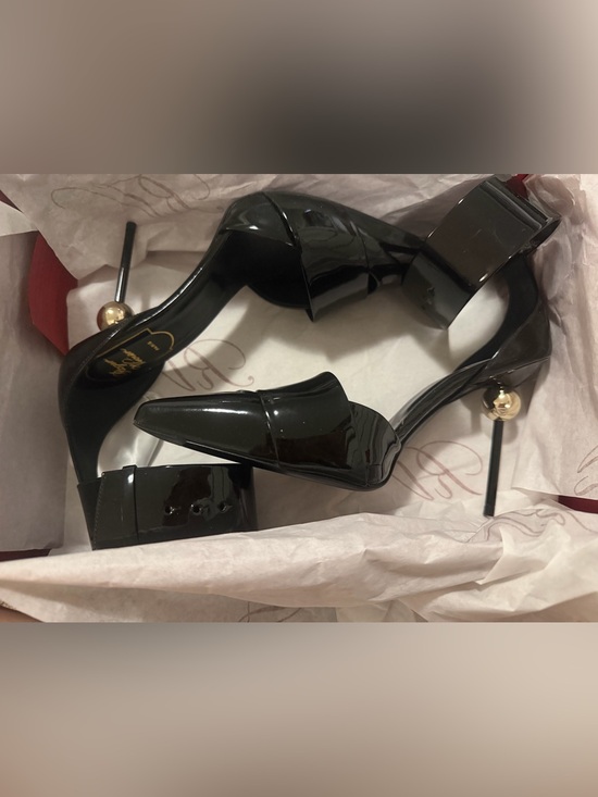 Roger Vivier Shoes - Authentic Roger vivier Black Patent Pointed Toe Stiletto pump 110 size 36.5